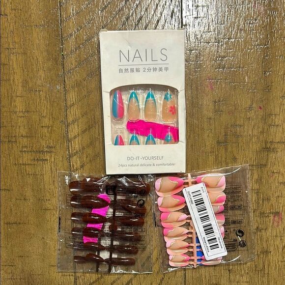 Press on nails LOT - Picture 1 of 6